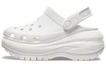 Сандалии classic mega crush clog 'white' Crocs, белый - фото 2