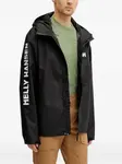 Куртка с капюшоном и логотипом на рукавах Helly Hansen, черный - фото