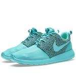 Кроссовки Nike Rosherun Premium 'Safari', зеленый - фото 2