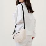 Толстовка женская белая New Balance - фото 4