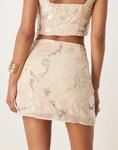 Мини-юбка ASOS DESIGN с вышивкой и пайетками розового цвета - фото 2