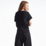 Футболка женская черная Cos - фото 3