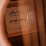 Martin D-12E Road Series Koa с тонким шпоном 3362 - фото 15