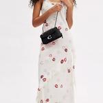 COACH Сумка-подушка Tabby Nappa из кожи - фото 9