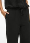 Брюки VILA VISURASHIL MID-WAIST, Black Beauty/Anthracite - фото 4