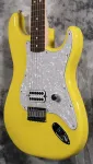Электрогитара Fender Tom DeLonge Stratocaster - Граффити Желтый - фото 3