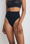 Трусы SOFT SCULPT BANDEAU Triumph, черный - фото 4