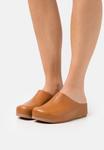 Мюли Flat SHUV FitFlop, цвет light tan - фото
