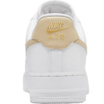 Кроссовки WMNS Air Force 1 '07 ESS Nike, цвет Weiß/Rattan/Rattan/Weiß - фото 5