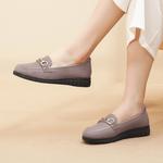 Лоферы женские с низким верхом Cigna, черный - фото 13