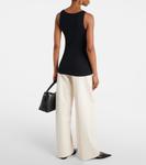 Рибленый хлопковый джемпер-майка Toteme, черный - фото 3