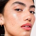 Хайлайтер Glow-La-La Blurring Powder Benefit Cosmetics, Nova (medium tan) - фото 3