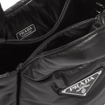 PRADA Маленькая сумка из мягкой наппа черная - фото 4