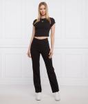 Футболка женская Calvin Klein Jeans короткая с логотипом, черный - фото 2