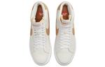 Кроссовки Nike SB Zoom Blazer Mid ISO White Light Cognac - фото 4