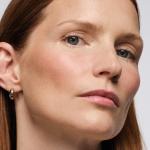 Румяна-стик Shade Swipe Versed, Pinch (peachy pink) - фото 2