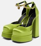 Атласные платформенные туфли Medusa Aevitas Versace, Acid Lime - Oro Versace - фото 5