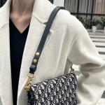 Мастерская по уходу за ремнями сумок класса люкс - фото 4