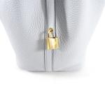 HERMES Пикотин Лок Клеменс Бычья кожа Сумка-корзинка Сумма-ведро Женская сумка 22 Бледно-голубой/Серо-голубой - фото 5