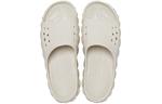 Тапочки echo slide 'stucco' Crocs, белый - фото 4