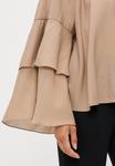 Блуза Vero Moda Petite VMCLARA FRILL DETAIL , Silver Mink/Beige - фото 6