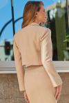 Укороченный пиджак строгого кроя Sosandar, бежевый - фото 3