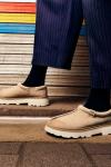 Замшевые мокасины UGG Tasman Lug, бежевый - фото 9