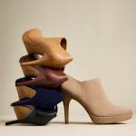 Женские ботильоны Vince Camuto Elvin, Tortilla - фото 7