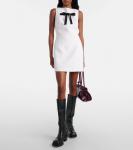 Мини-платье из верджин вули с бантиком Prada, Bianco - фото 2