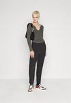 Брюки VMLINA PANT Vero Moda, цвет black - фото 2