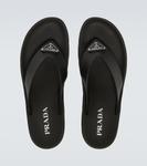 Сандалии-вьетнамки с логотипом Prada, черный - фото 4