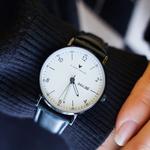 Disney Часы Quicksand Starry Sky Quartz Movement Leather Strap Watch Unisex White Dial - фото 4