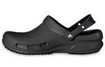 Сандалии bistro clog black sandals Crocs, черный - фото 2