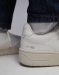 Белые кроссовки VEJA V-90 - фото 2
