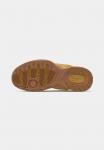 Кроссовки Nike Performance AIR MONARCH SE, Wheat/Wheat/Med Brown/Black/Brown - фото 6