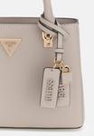 Сумка Guess NOELLE MULTI, Taupe - фото 4