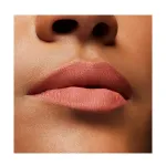 Жидкая помада Locked Kiss Ink Mac Cosmetics, цвет bodacious - фото 6