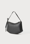Сумка kate spade new york LOOP PEBBLED LARGE SHOULDER BAG, Black - фото 2