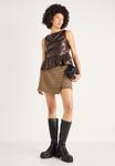 Топ Gina Tricot PEPLUM, Brown - фото 2