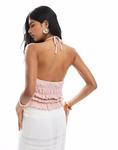 Фактурный топ-халтер ASOS DESIGN розового цвета со сборками - фото 4