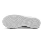 Кроссовки для скейтбординга Air Force 1 Kids GS Low-top White Nike, белый - фото 6