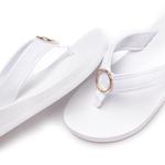 Сандалии LASCANA T-Bar Sandals, белый - фото 3