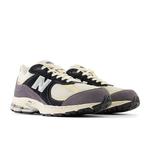 Кроссовки 2002r 'magnet sandstone' New Balance, мультиколор - фото 2