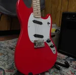 Squier Sonic Mustang SS Красный - фото 3