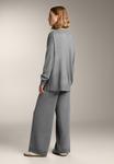 Джемпер OYSHO ROUND NECK KNIT 10% CASHMERE, Light Grey - фото 3