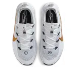 Кроссовки Nike LeBron TR 1 'Wolf Grey Metallic Gold' - фото 2