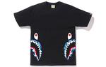 Футболка Bape Flame Side Shark A BATHING APE, бело-зеленый камуфляж - фото