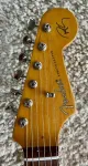 Электрогитара Fender Robert Cray Stratocaster с чехлом, раскраска 3-Color Sunburst - фото 5