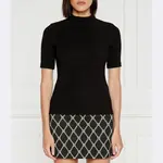 Топ приталенного кроя в стиле дагун Hugo, черный - фото