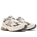 Кроссовки New Balance 2010 'Cream Grey' - фото 2